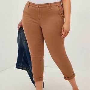Torrid chino cropped twill pants 16
